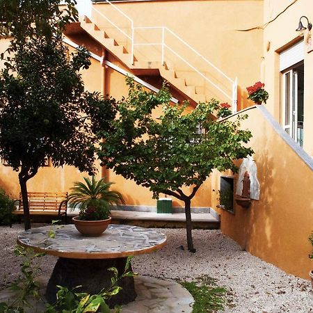 Il Giardinetto Guest House شيفيتافيكْيا المظهر الخارجي الصورة