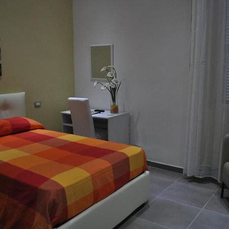 Il Giardinetto Guest House شيفيتافيكْيا الغرفة الصورة