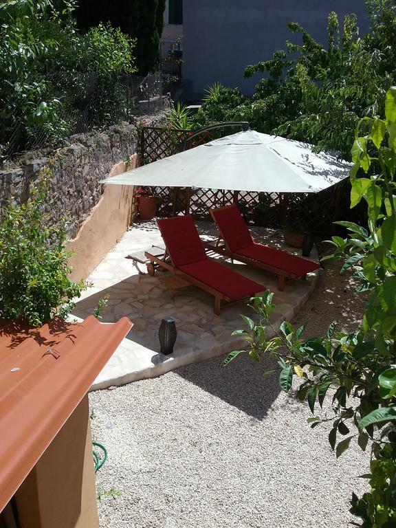 Il Giardinetto Guest House شيفيتافيكْيا المظهر الخارجي الصورة
